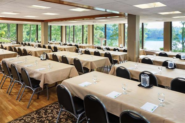 Burr Oak State Park Lodge