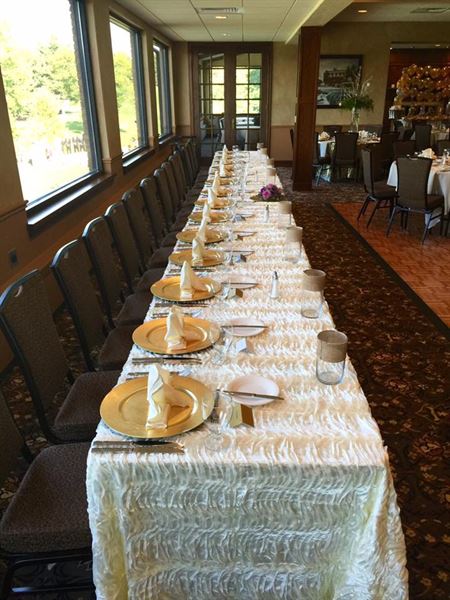 Pine Hills Country Club