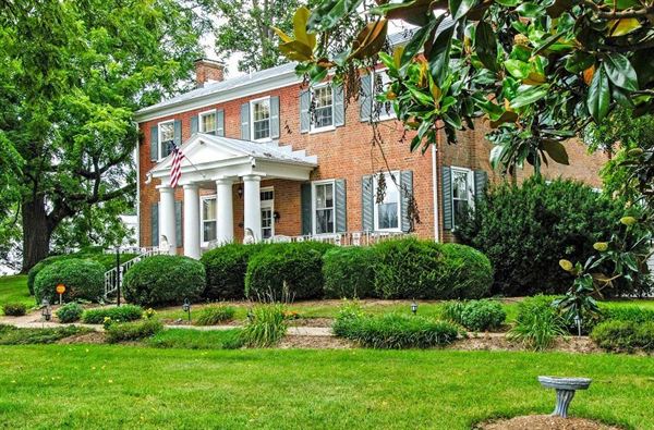 Cave Hill Farm Bed & Breakfast