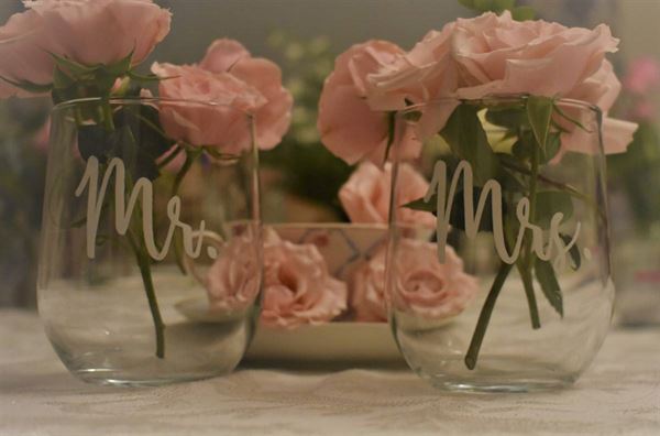 Eclipse Weddings and Floral Design