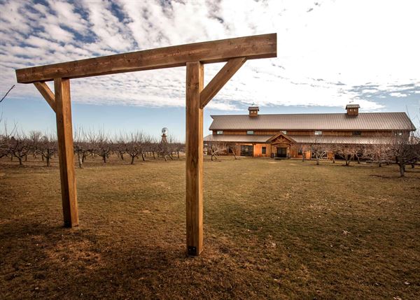 Meadow Barn at Country Orchards
