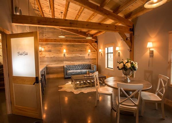 Meadow Barn at Country Orchards