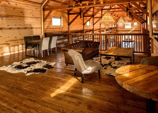 Meadow Barn at Country Orchards