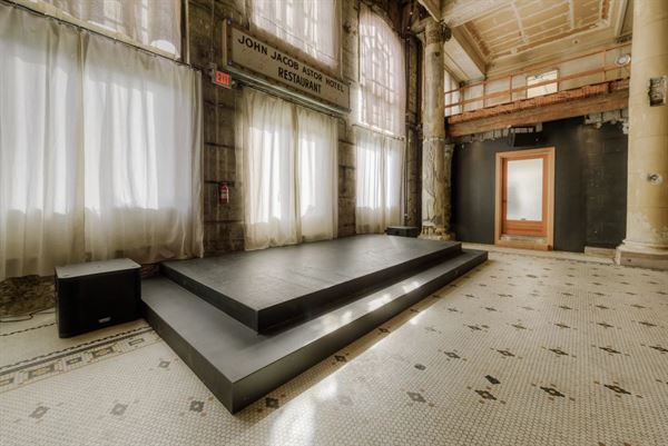 The Ruins at the Astor