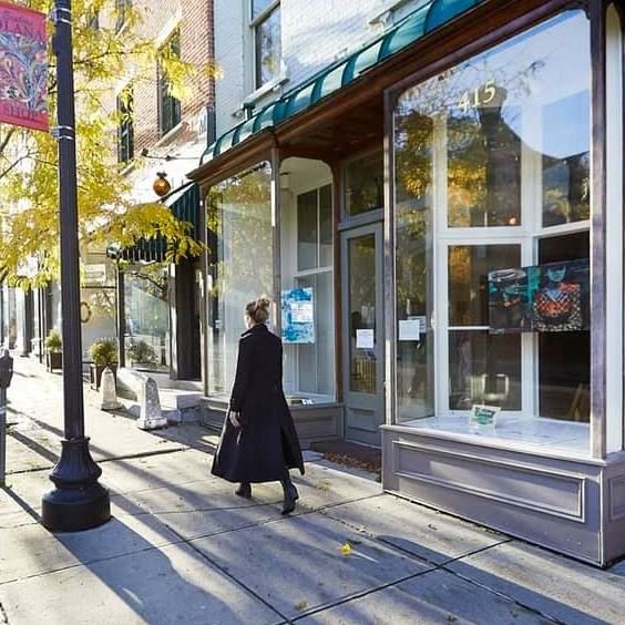 Hudson Milliner Art Salon