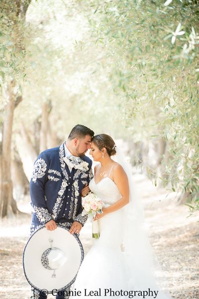 Connie Leal Photography