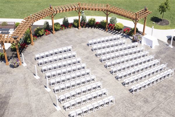 1000 Island Harbor Hotel