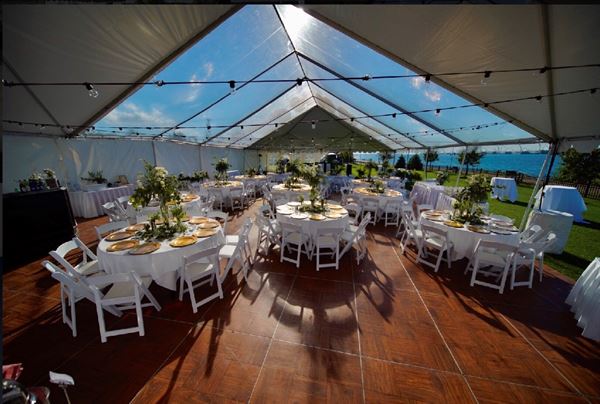 1000 Island Harbor Hotel