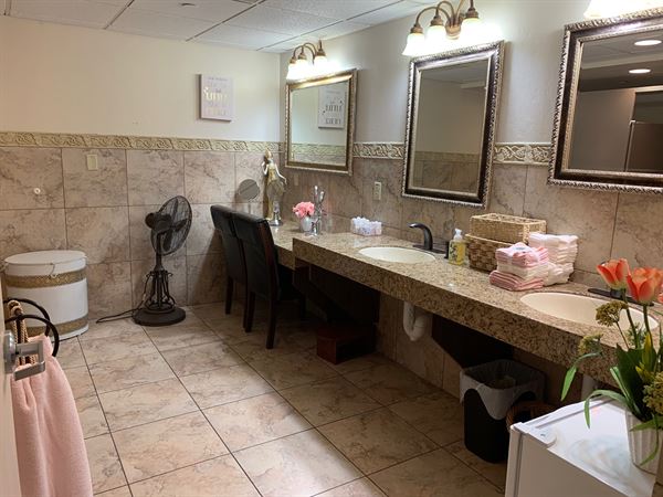 Angelica's Wedding And Event Center