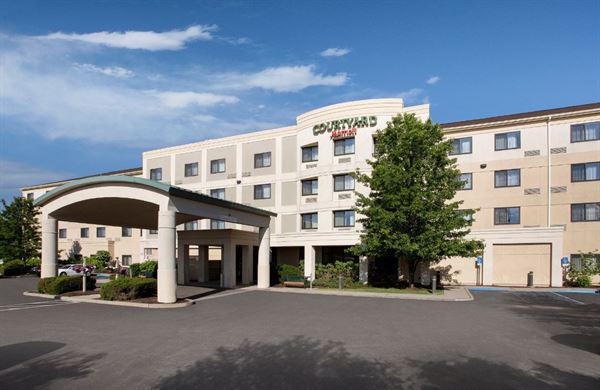 Courtyard by Marriott Middletown-Goshen