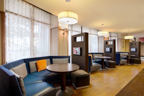 Courtyard by Marriott Middletown-Goshen