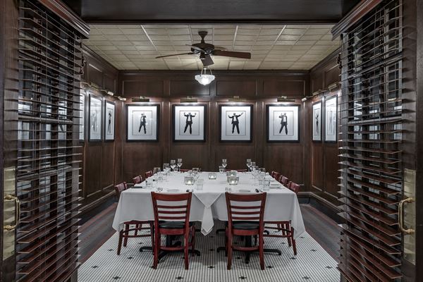 Harry Caray's Italian Steakhouse, Rosemont