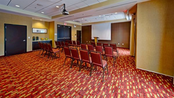 Courtyard Westbury Long Island