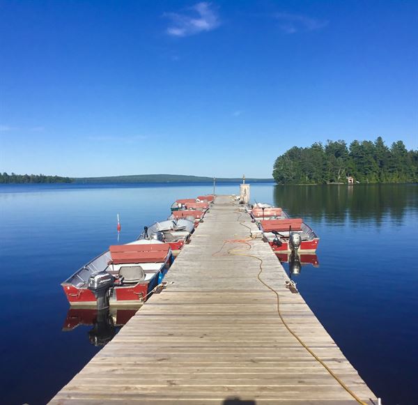 Rideout's Lodge & Cabins