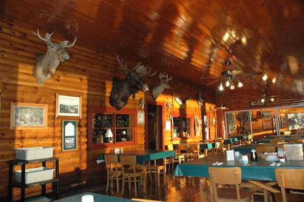 Rideout's Lodge & Cabins