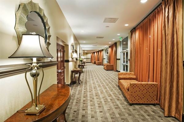 Holiday Inn Hotel & Suites Beaufort at Highway 21