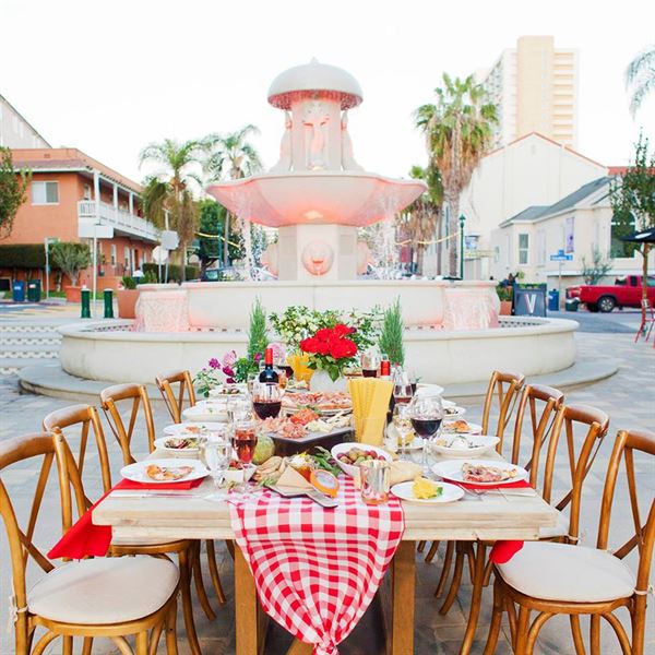 Piazza Della Famiglia