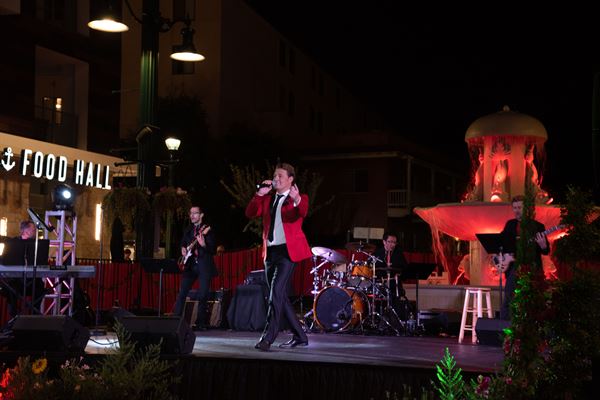 Piazza Della Famiglia