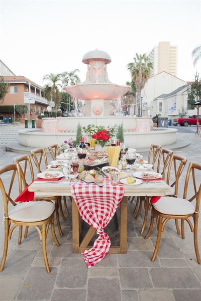 Piazza Della Famiglia