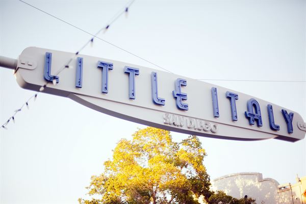 Piazza Della Famiglia