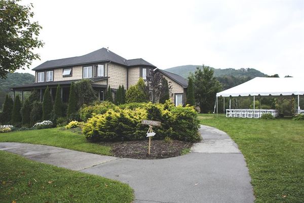 Banner Elk Winery & Villa