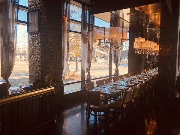 Station 4 American Bisto & Lounge