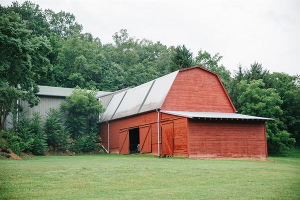 The Barn at Honeysuckle Hill