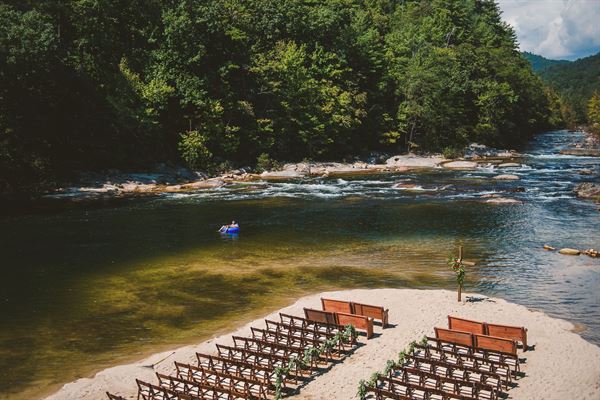 Brown Mountain Beach Resort