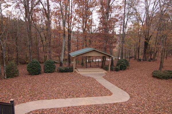 Burnt Pine Weddings and Special Events