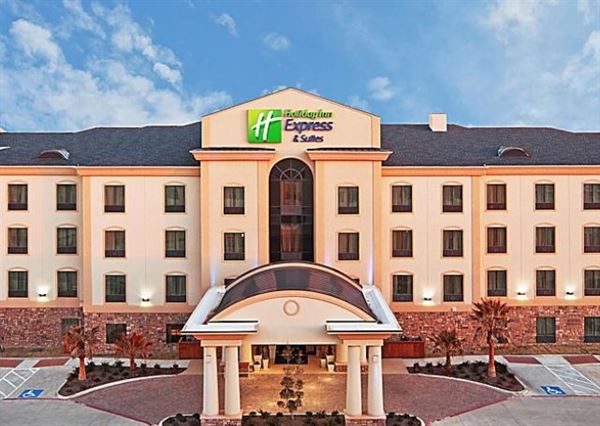 Holiday Inn Express & Suites Denton-Unt-Twu