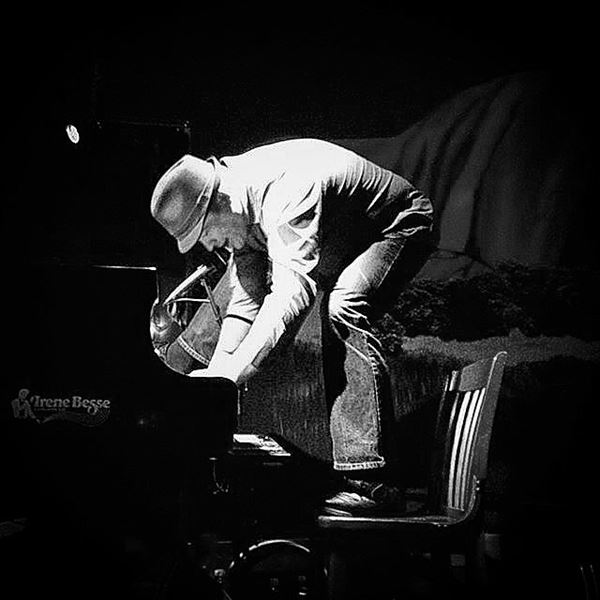 Aussie Rules Piano Bar