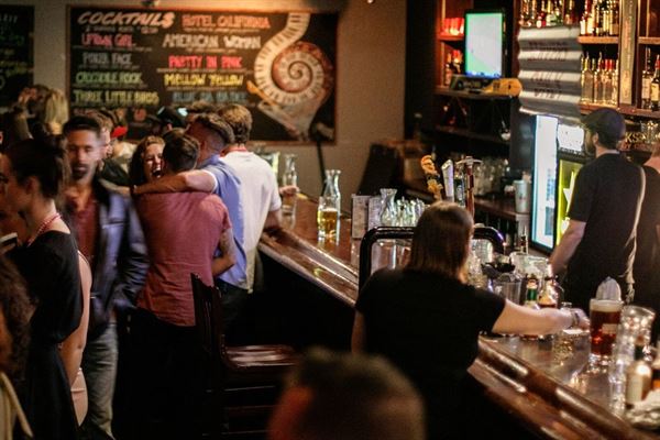 Aussie Rules Piano Bar