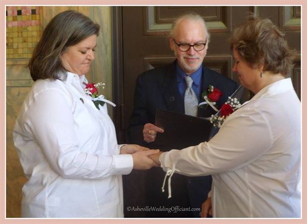 AshevilleWeddingOfficiant.com