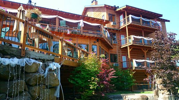 Callahan's Mountain Lodge