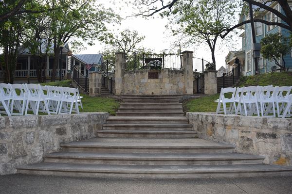 Inn On The Riverwalk