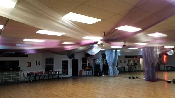 1st Dance Studio