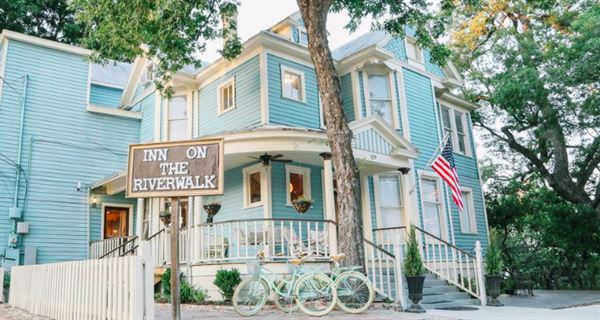 Inn On The Riverwalk