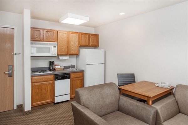 Hawthorn Suites By Wyndham Decatur