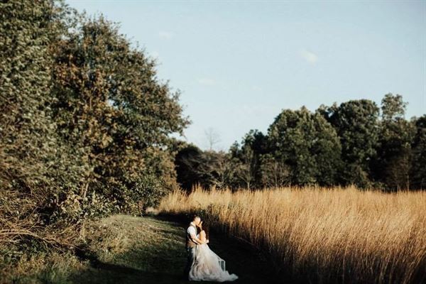 Acorn Ridge Reception Barn