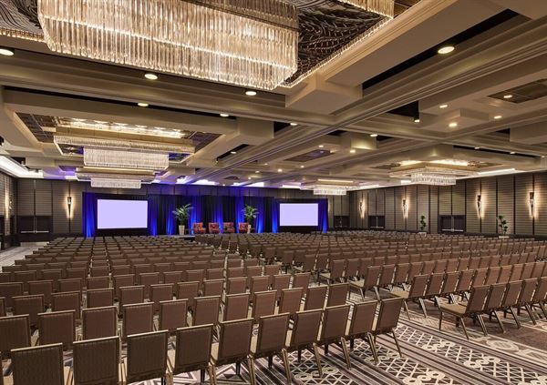 Sheraton Los Angeles Downtown Hotel