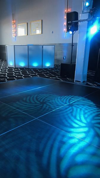 Beachside Entertainment