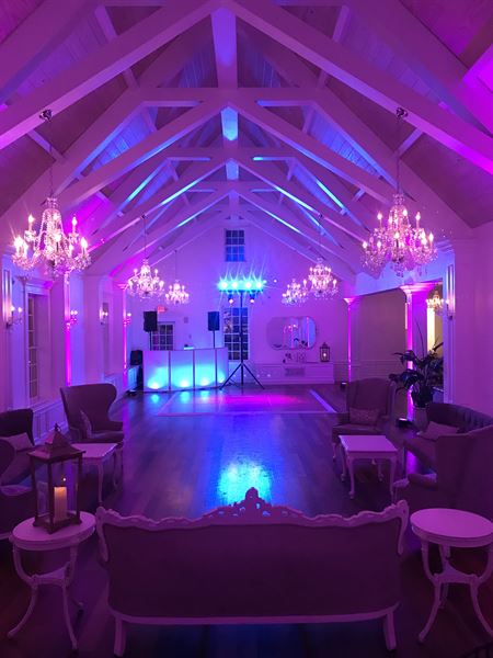 Beachside Entertainment