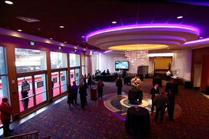 Mezzanine Level Private Lobby