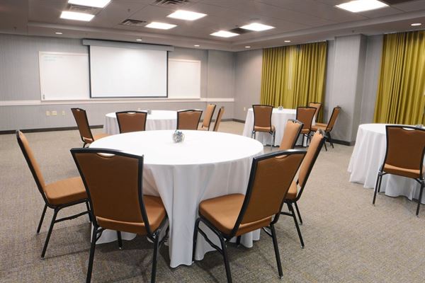 SpringHill Suites Dulles Airport