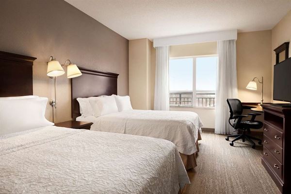 Hampton Inn & Suites Washington-Dulles International Airport