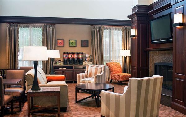 Hampton Inn & Suites Washington-Dulles International Airport