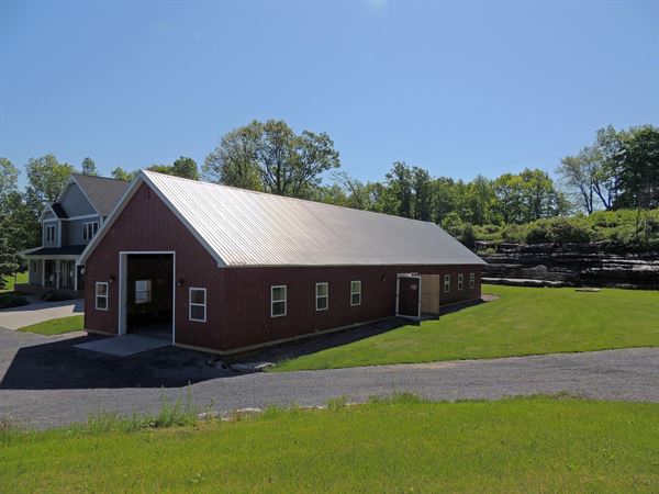 Angel Rock Waterfront Cottages & Vacation Homes