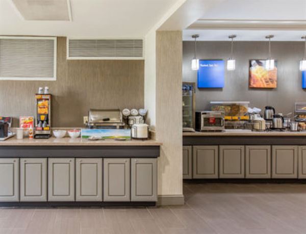 Comfort Inn College Park North