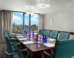 Cambridge Executive Boardroom