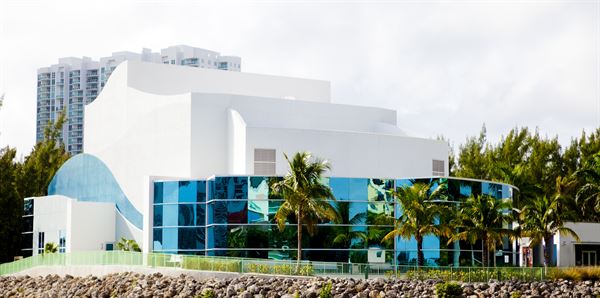 Aventura Arts & Cultural Center